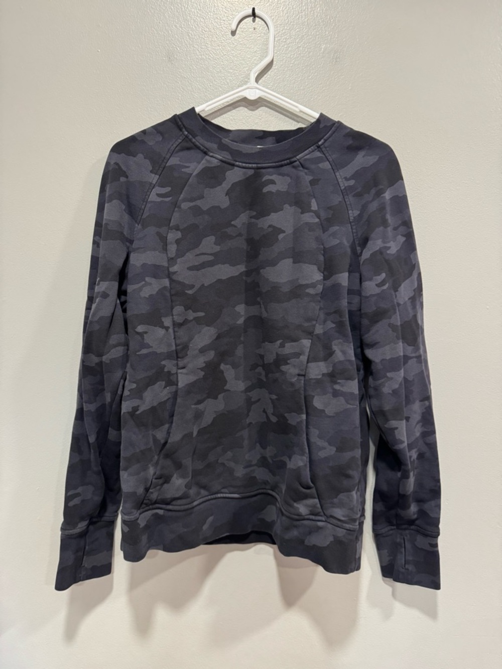 Lululemon Scuba Crew in Heritage 365 Camo Deep Coal Multi Size 12